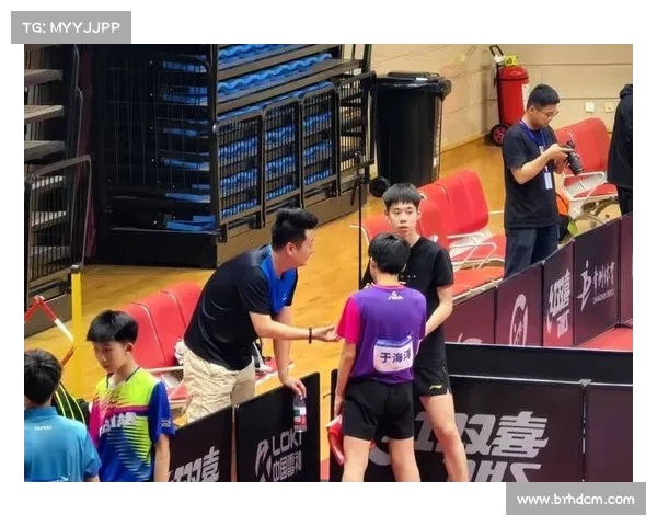 激情碰撞乒乓球赛场 新星崛起老将奋战 激烈对决引爆观众热血狂潮 激情碰撞乒乓球赛场 新星崛起老将奋战 激烈对决引爆观众热血狂潮